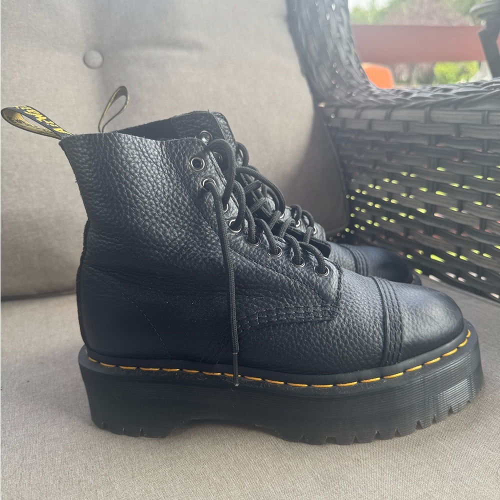 Doc Marten Sinclair Black Leather Platform Boots 38